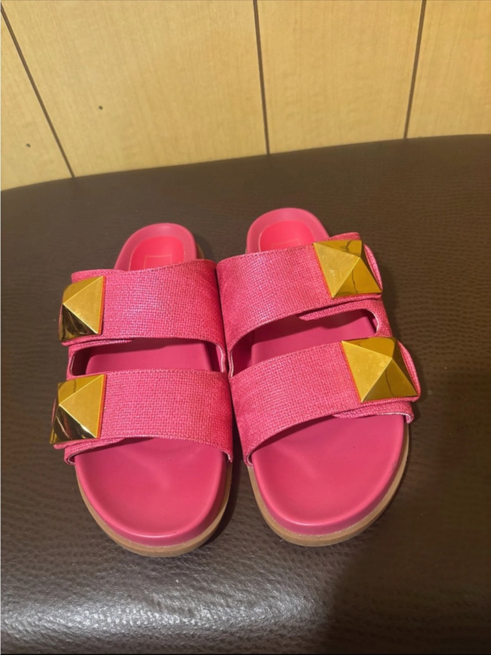 Women sandals